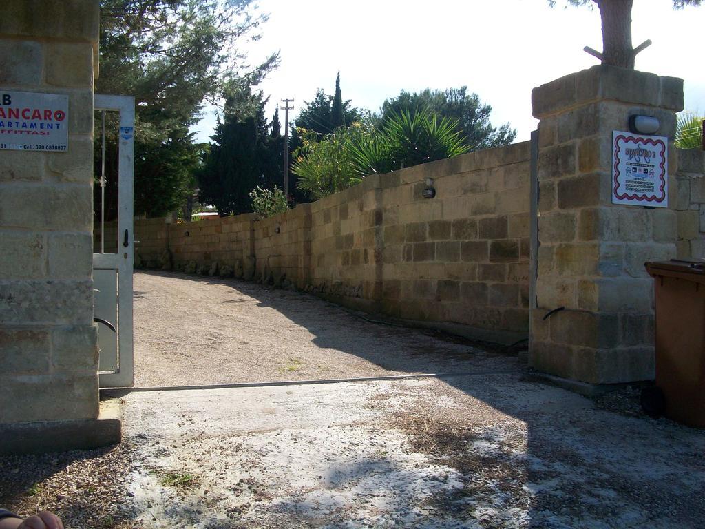Appartamenti Turistici Aprile Antonio Luigi Borgagne Exteriör bild